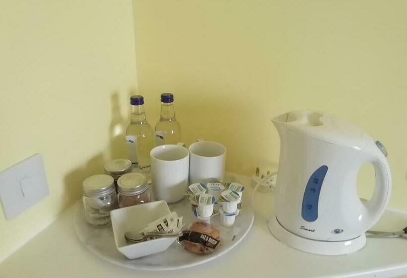 פנסיון Wilma S Guest House