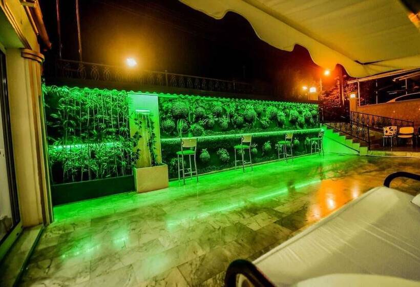 Rosa Therapy Butik Otel