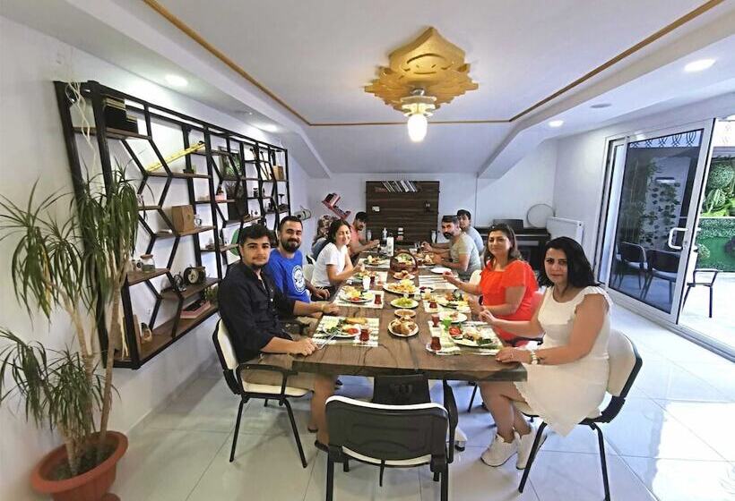 Rosa Therapy Butik Otel