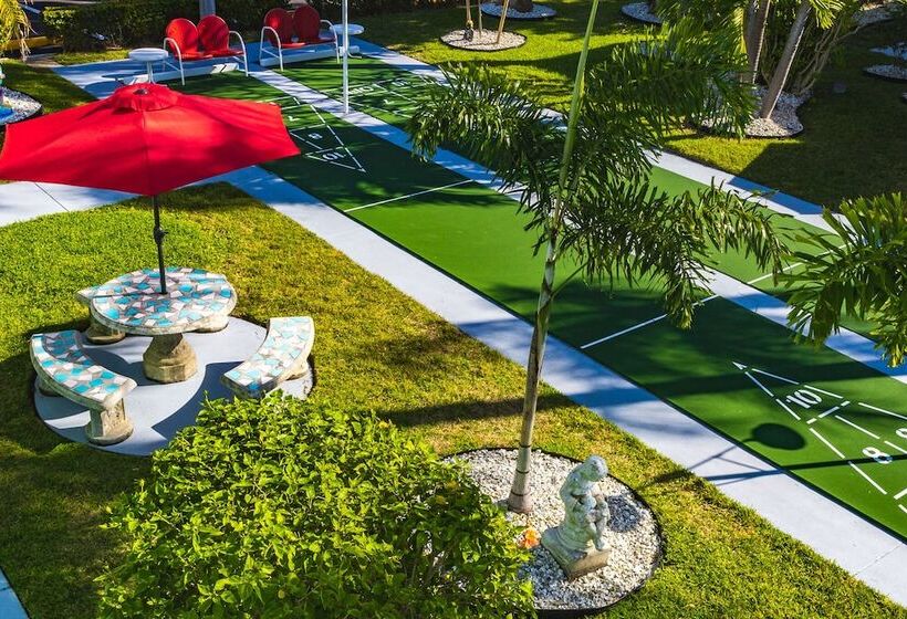 Sea Jay Motel And Marina