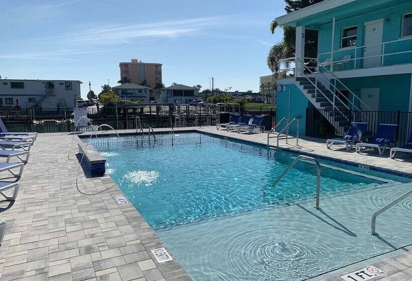 Sea Jay Motel And Marina