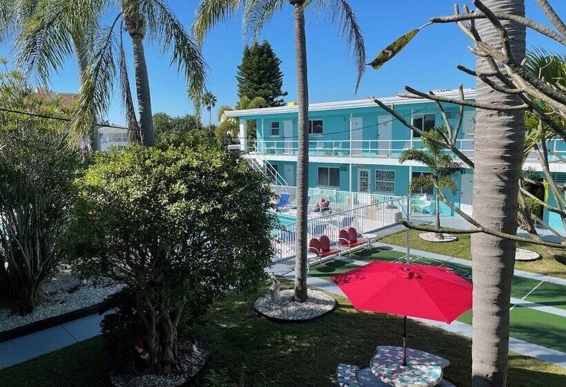 Sea Jay Motel And Marina