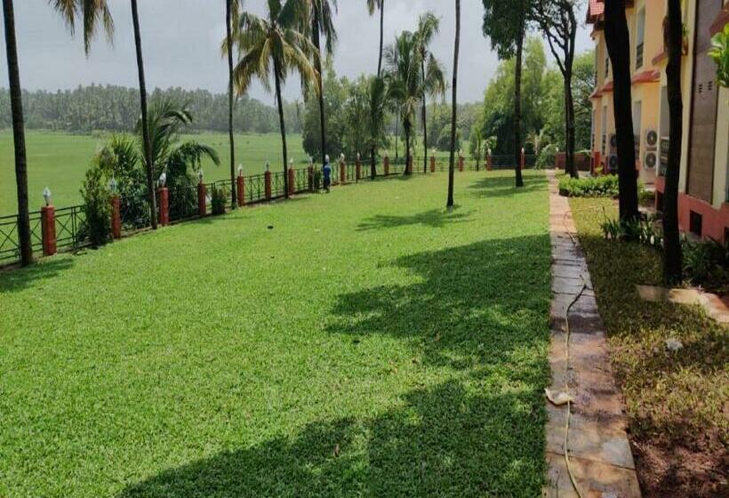 Sea Queen Beach Resort & Spa