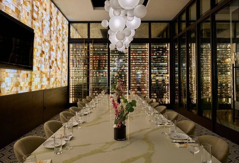 فندق The Chateau Grande