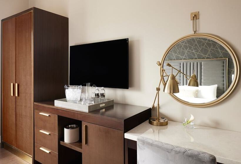 فندق The Chateau Grande