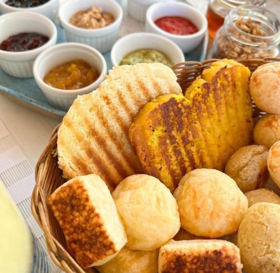 پانسیون Pousada Villa Serena