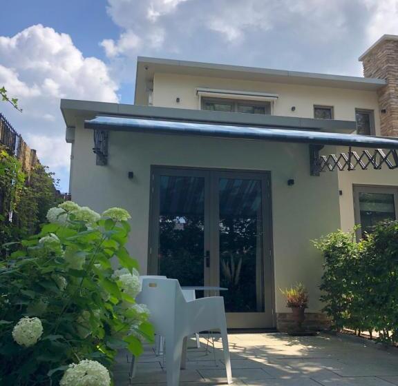 B&b In De Schulp   Luxe Studio & Parking