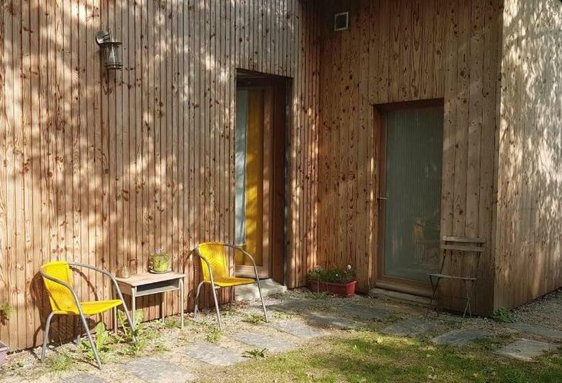 민박 Suite Parentale, Entrée Individuelle