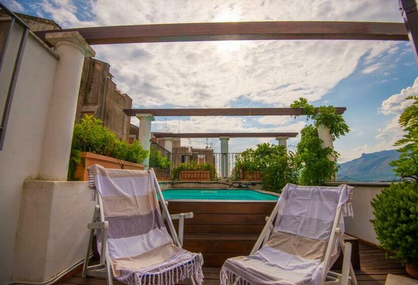 مبيت وإفطار Torre Caetana