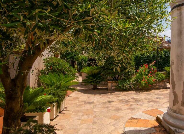 مبيت وإفطار Torre Caetana