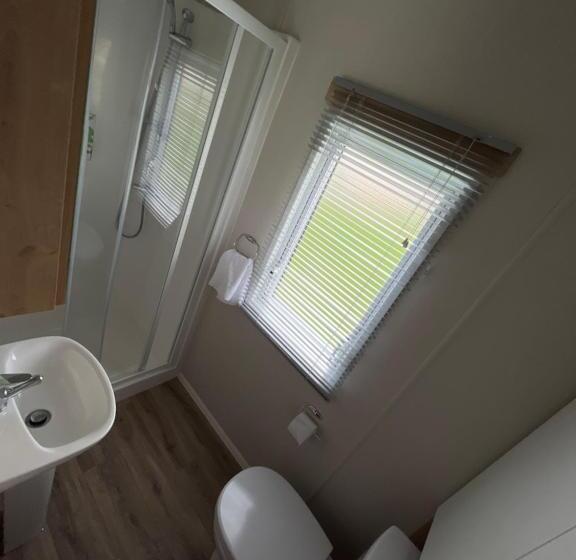 فندق Gulliver S Valley, M1, Jct 31