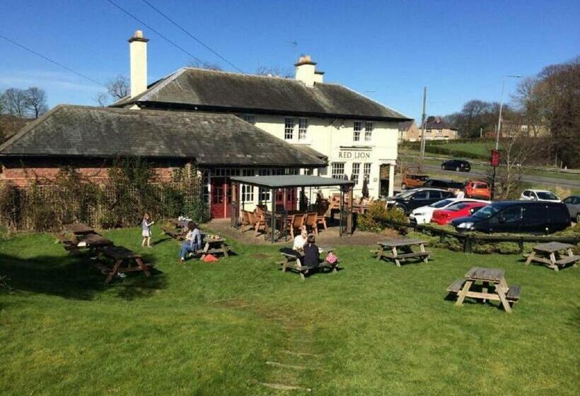 ホテル The Red Lion