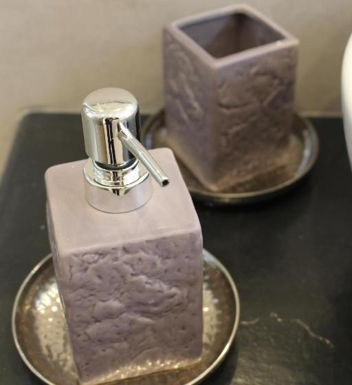 بنسيون Maestrale Charme Rooms