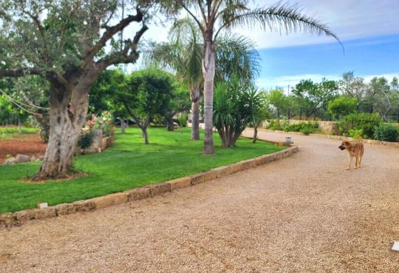 بنسيون Villa Anna Salento