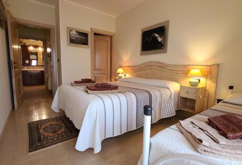 بنسيون Villa Anna Salento