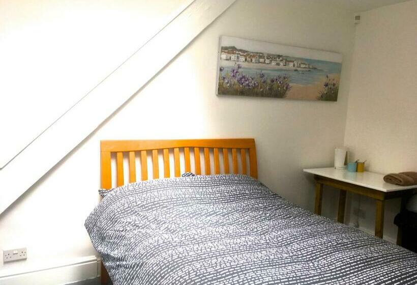 فندق صغير Palace Surf Lodge