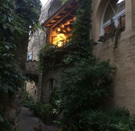 Bed and Breakfast Chambres Du Clocher