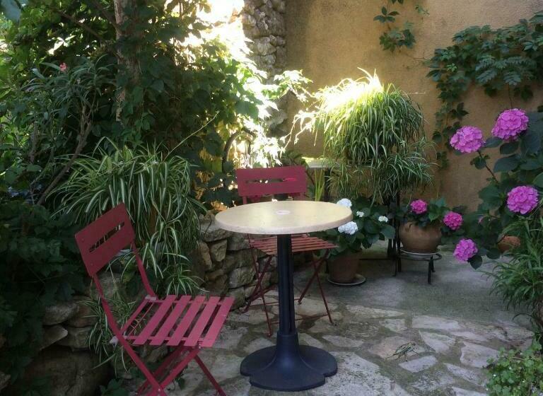 Bed and Breakfast Chambres Du Clocher