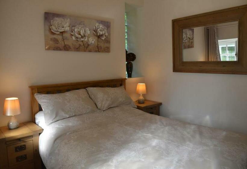 مبيت وإفطار Gites Le Segur   Sequoia Cottage