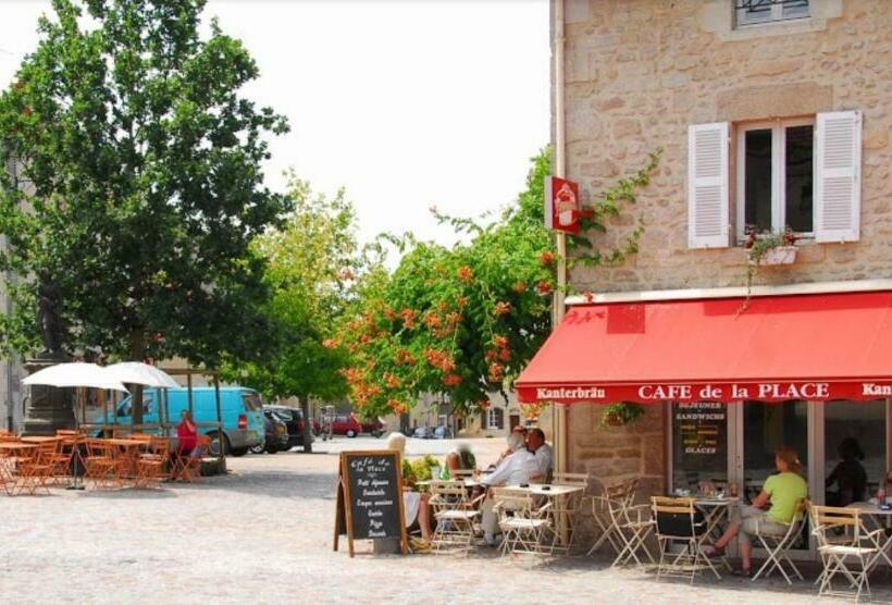 مبيت وإفطار Gites Le Segur   Sequoia Cottage