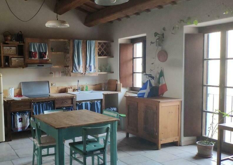 مبيت وإفطار La Corte Di Nonna Quercia