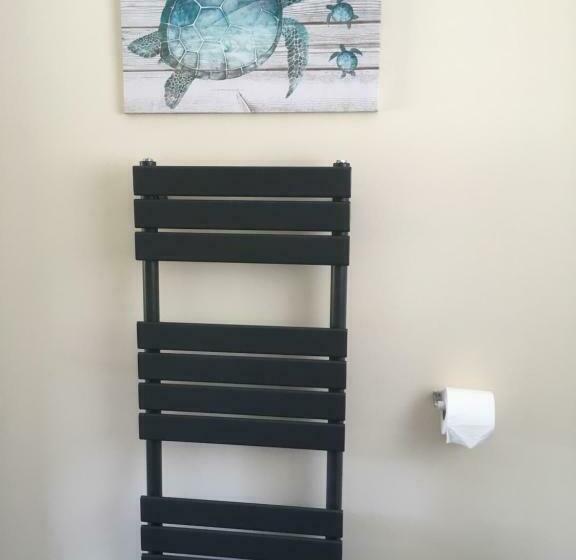 مبيت وإفطار The Willows