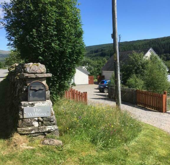 مبيت وإفطار The Willows