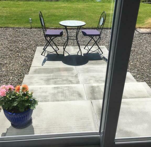 مبيت وإفطار The Willows