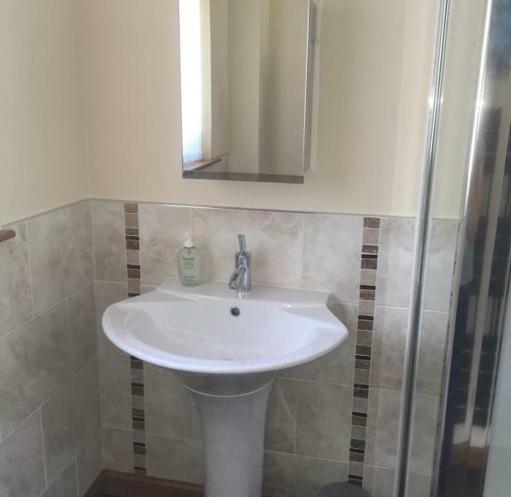 مبيت وإفطار The Willows