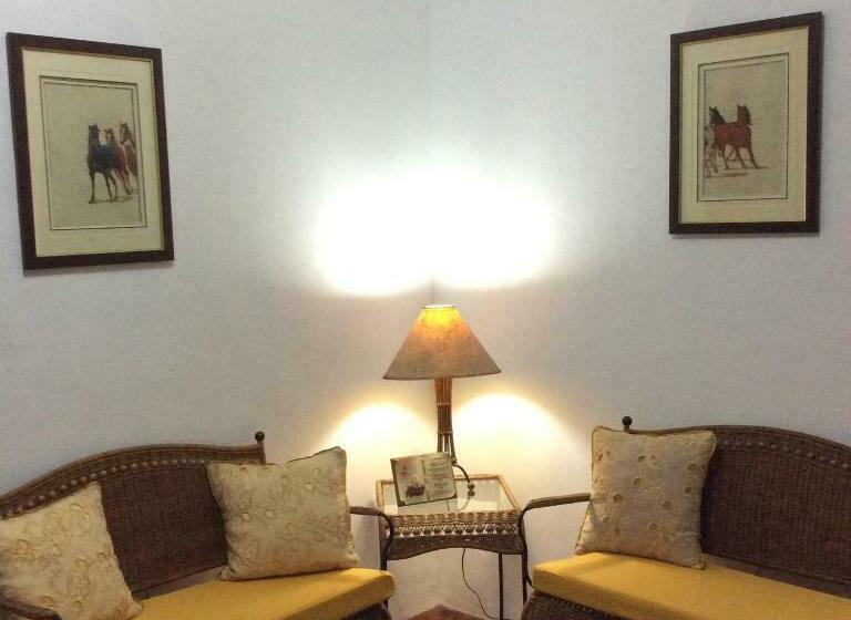 Condo Unit In Wack Wack Royal Mansion