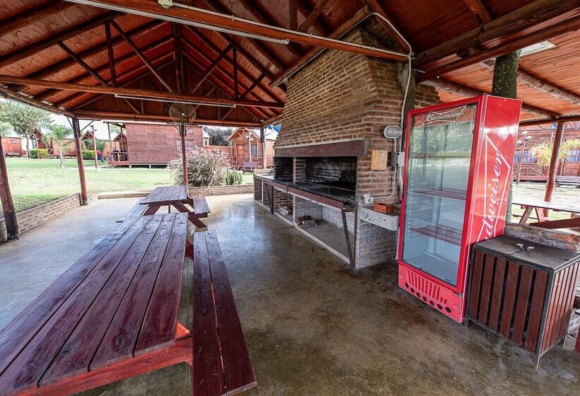 هتل Cabañas Del Parador