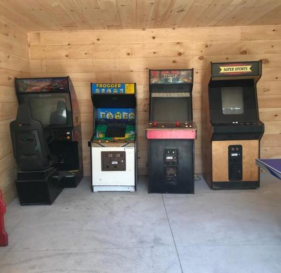 호텔 Elmwood Motor Court