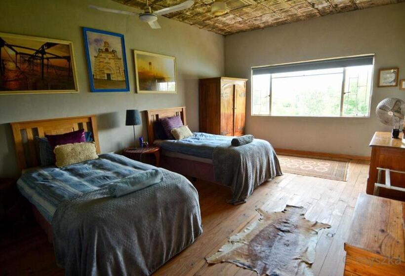 בית מלון כפרי Eureka!