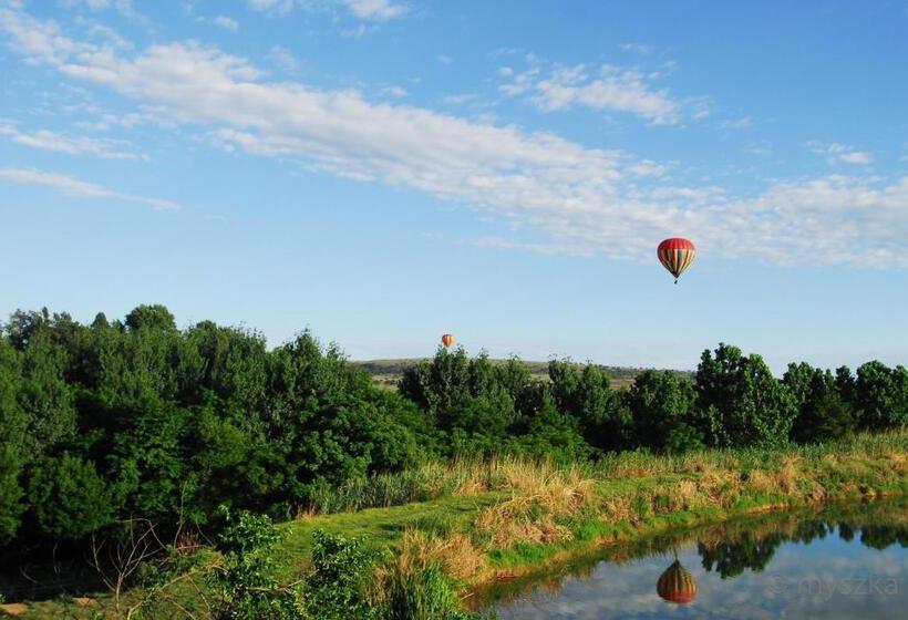 בית מלון כפרי Eureka!