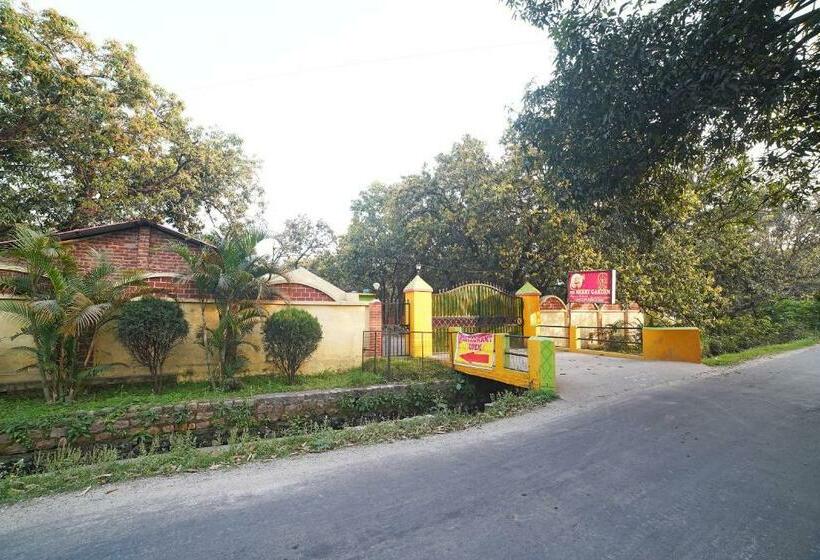 فندق Oyo 30612 Merry Garden