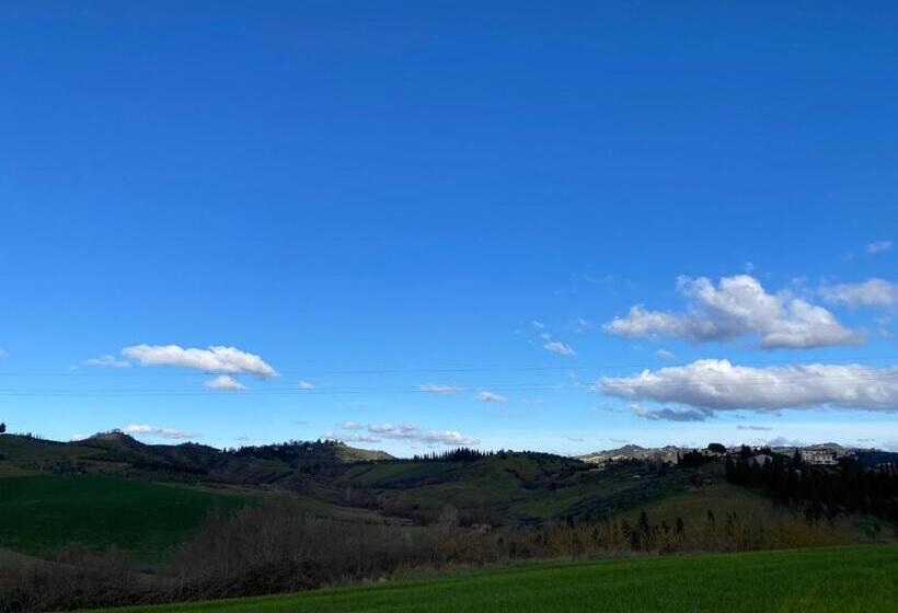 בית מלון כפרי Poggio Ai Legni