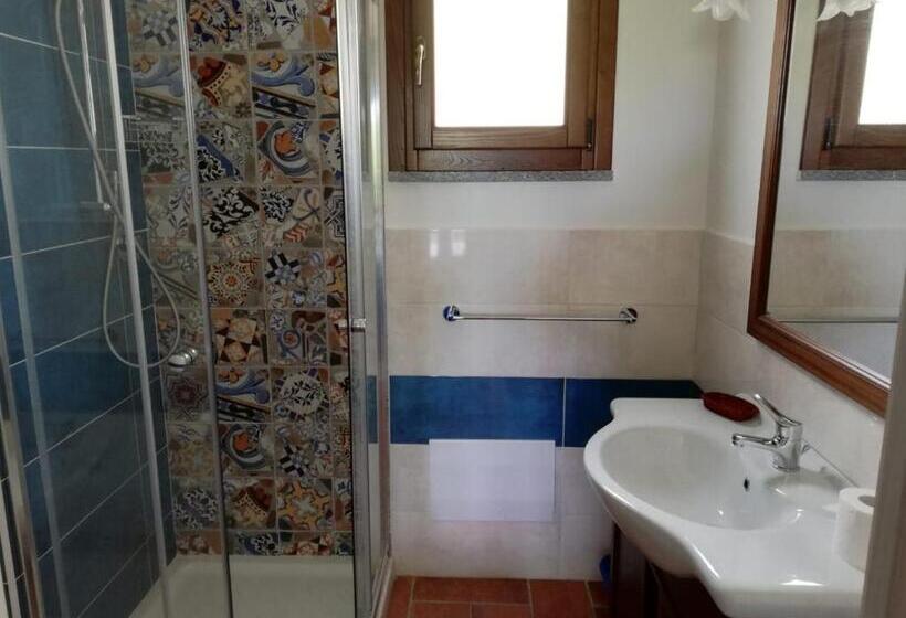 Ludomar Country Residence   Rooms & Apartments