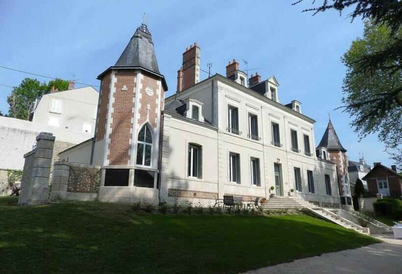 펜션 Château Des Basses Roches