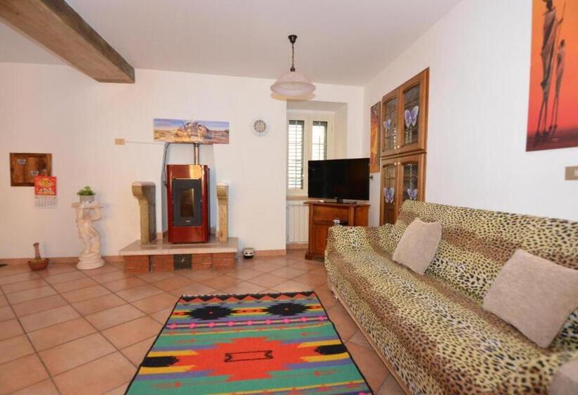 膳宿费 Short Lets Affittacamere