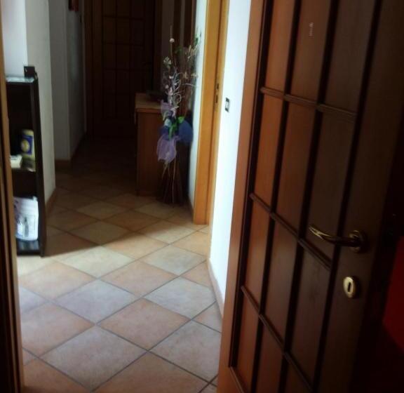 膳宿费 Short Lets Affittacamere