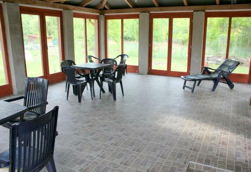 膳宿费 Számadó Vendégház