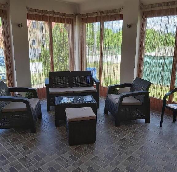 膳宿费 Számadó Vendégház