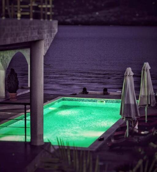 Pensiunea Alex & Restaurant