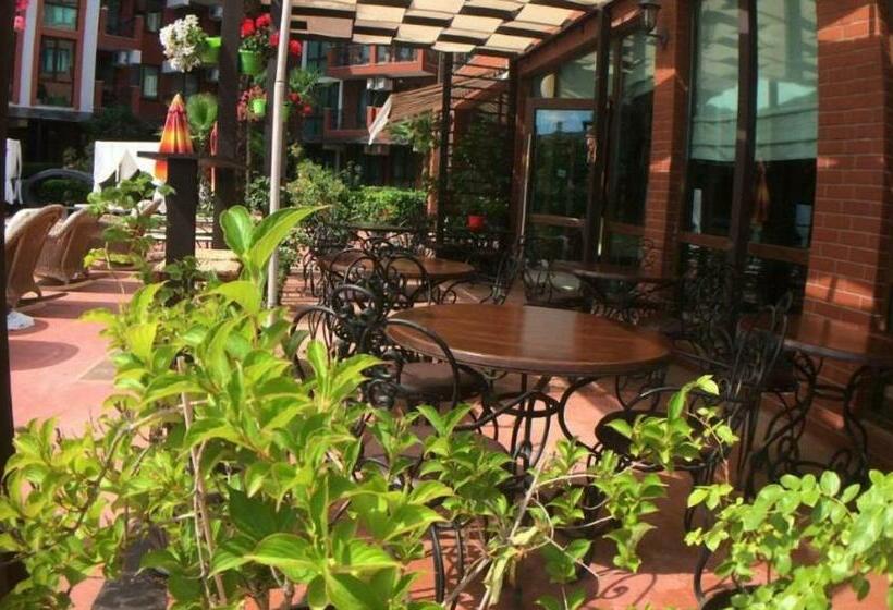 Private Apartment In Chateau Del Marina