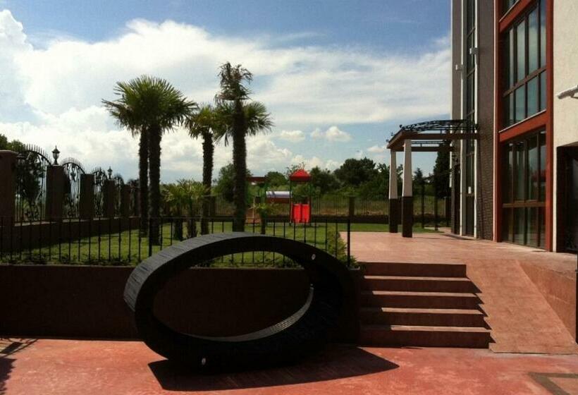 Private Apartment In Chateau Del Marina