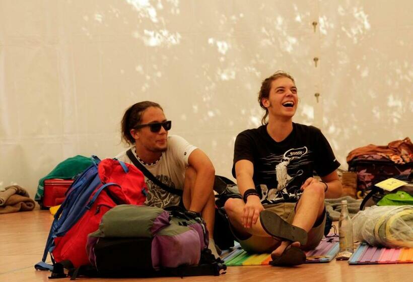 فندق صغير The Tent   Youth Only   Buchung Leider Nur Bis 30 Jahre Möglich!