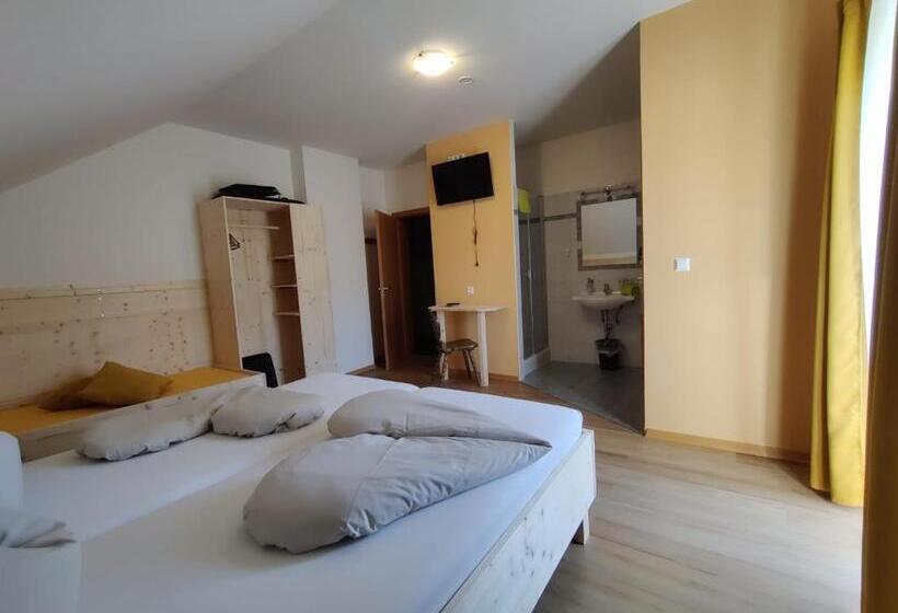 هاستل Weingut Lieschnegg