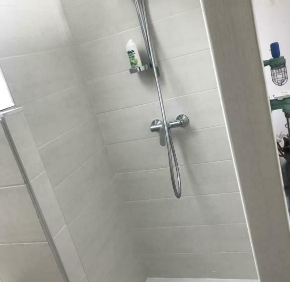 مبيت وإفطار 27