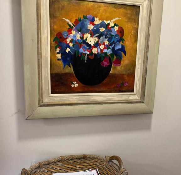 مبيت وإفطار 325onmain