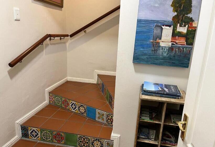 مبيت وإفطار 325onmain